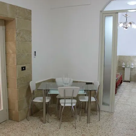 Casa Vacanze بيت للعطل Nardò